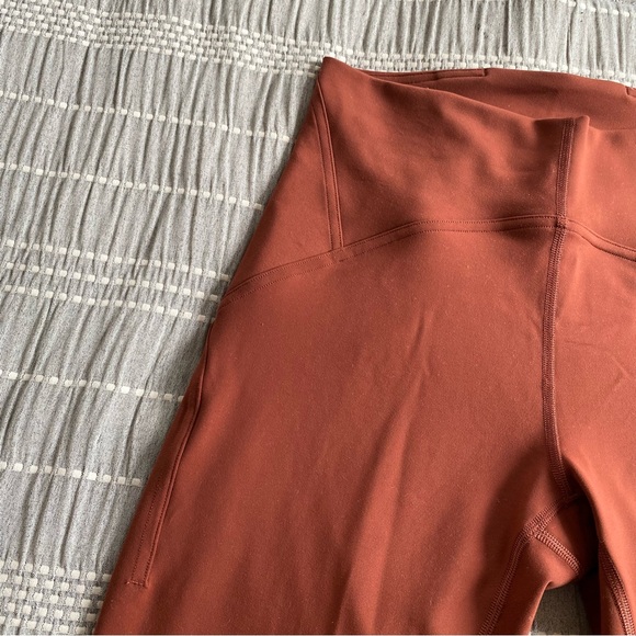 Lululemon Instill High Rise Tights Leggings Date Brown Sz 6 Yoga Workout 25 inch - Picture 6 of 15